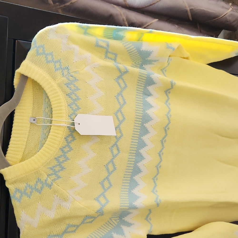 Gorgeous, pastel yellow and blue fairisle sweaters 💛